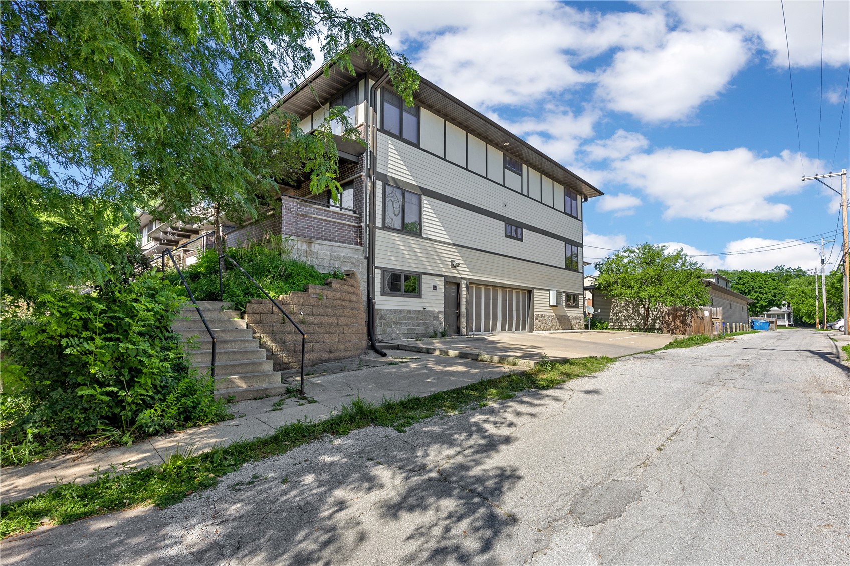 30-36 N Lucas Street Iowa City IA 52246