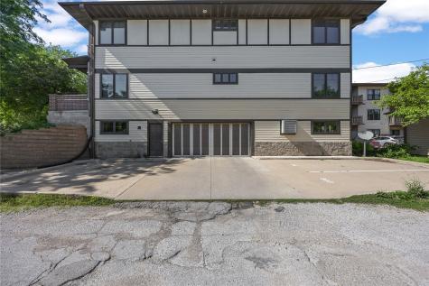 30-36 N Lucas Street Iowa City IA 52246