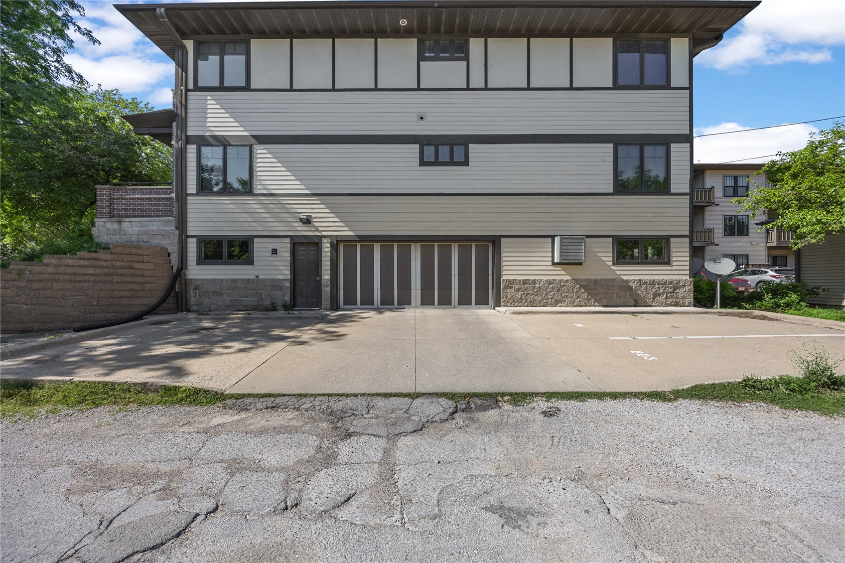 30-36 N Lucas Street Iowa City IA 52246