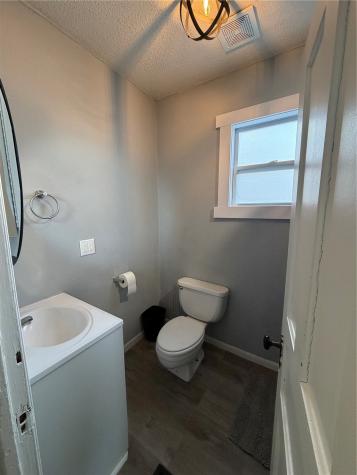 1532 D Avenue NE Cedar Rapids IA 52402