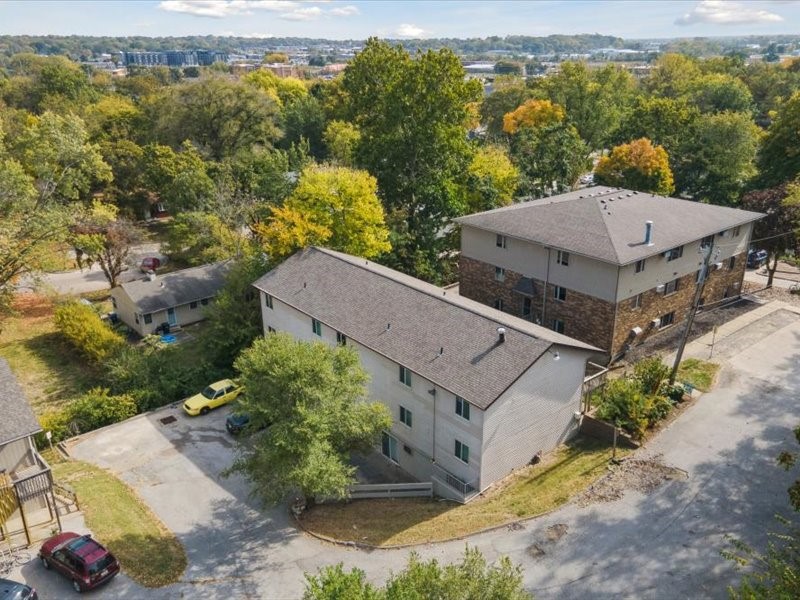 732,736,740 Michael Street Iowa City IA 52246