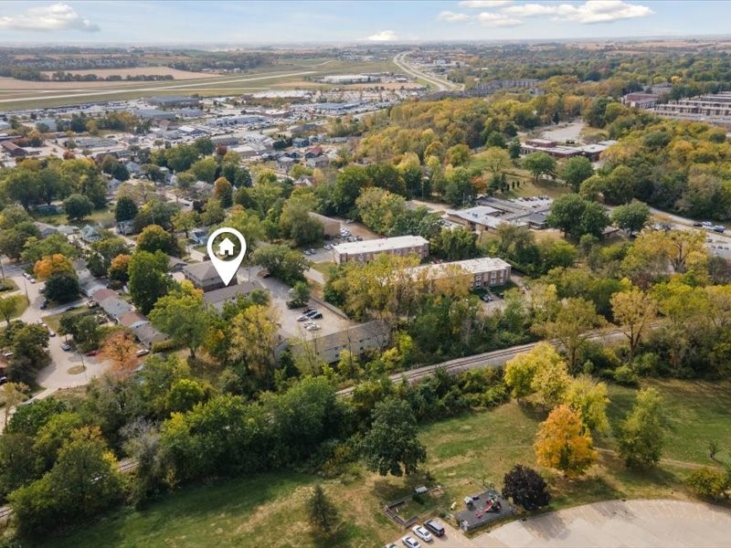 732,736,740 Michael Street Iowa City IA 52246