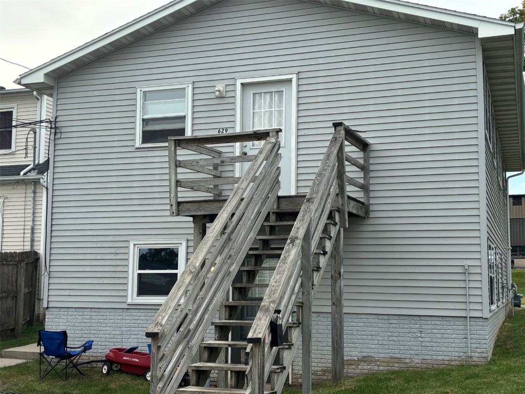 627-629 22nd Avenue SW Cedar Rapids IA 52404