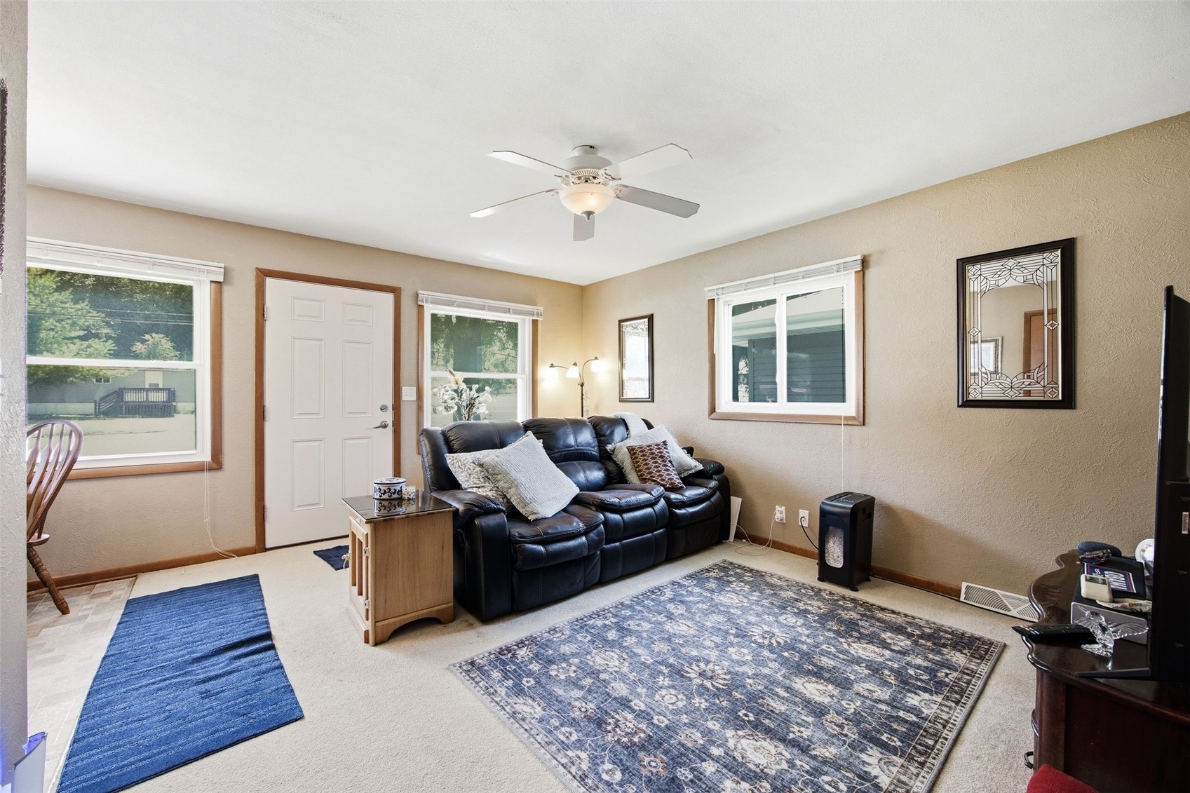 2902 Johnson Avenue Cedar Rapids IA 52405