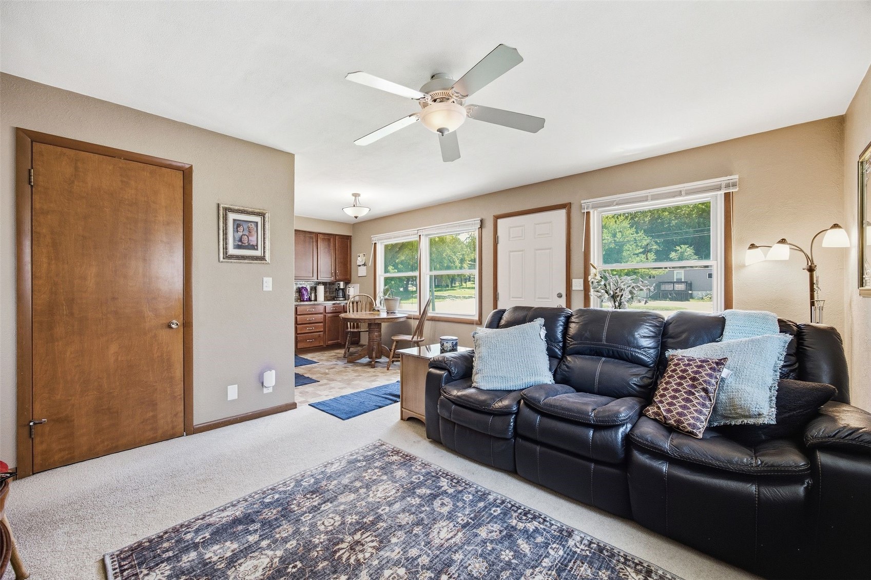 2902 Johnson Avenue Cedar Rapids IA 52405