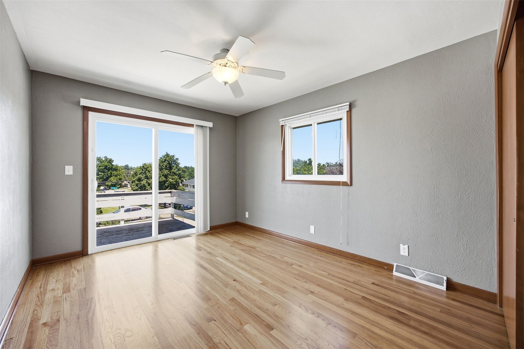 2902 Johnson Avenue Cedar Rapids IA 52405
