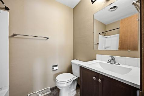 2902 Johnson Avenue Cedar Rapids IA 52405