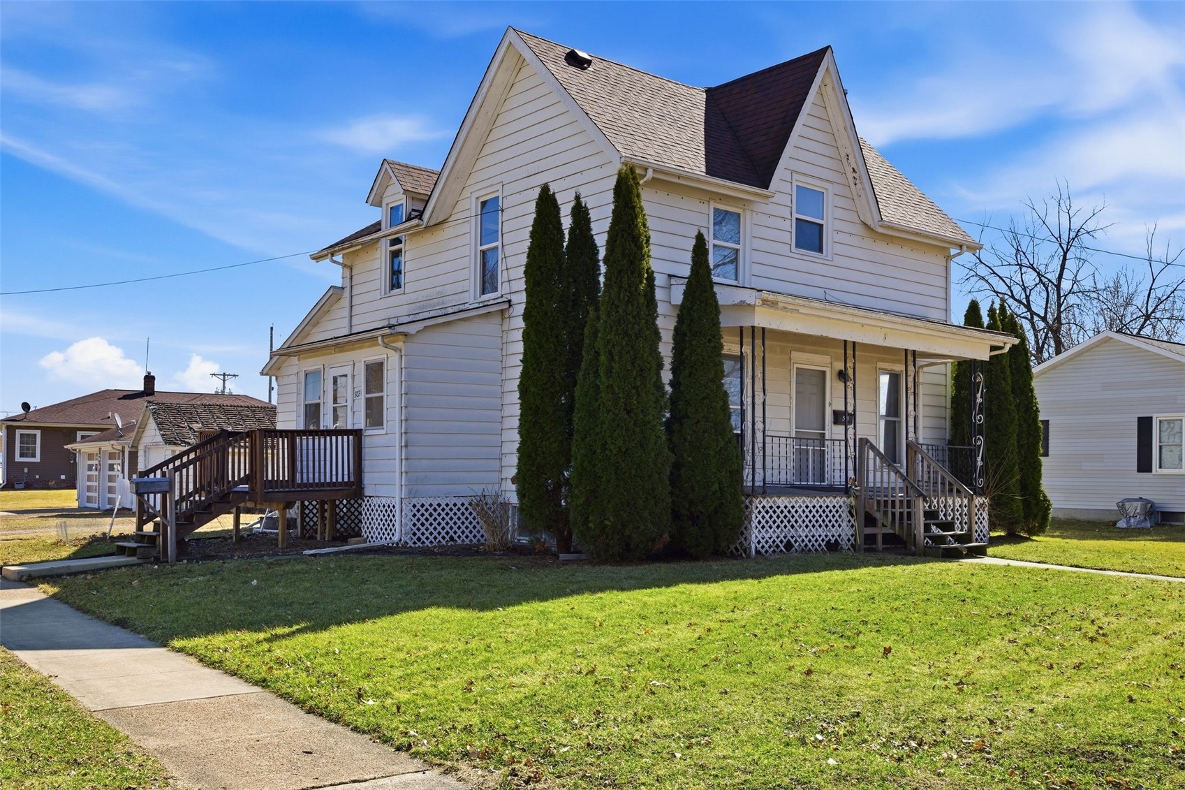 503 S Maple Street Monticello IA 52310