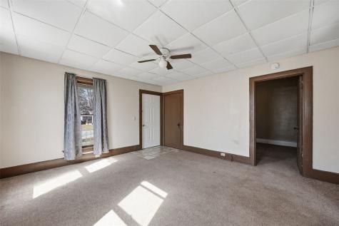 503 S Maple Street Monticello IA 52310