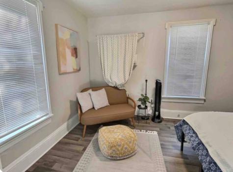 720 E Avenue NW Cedar Rapids IA 52405