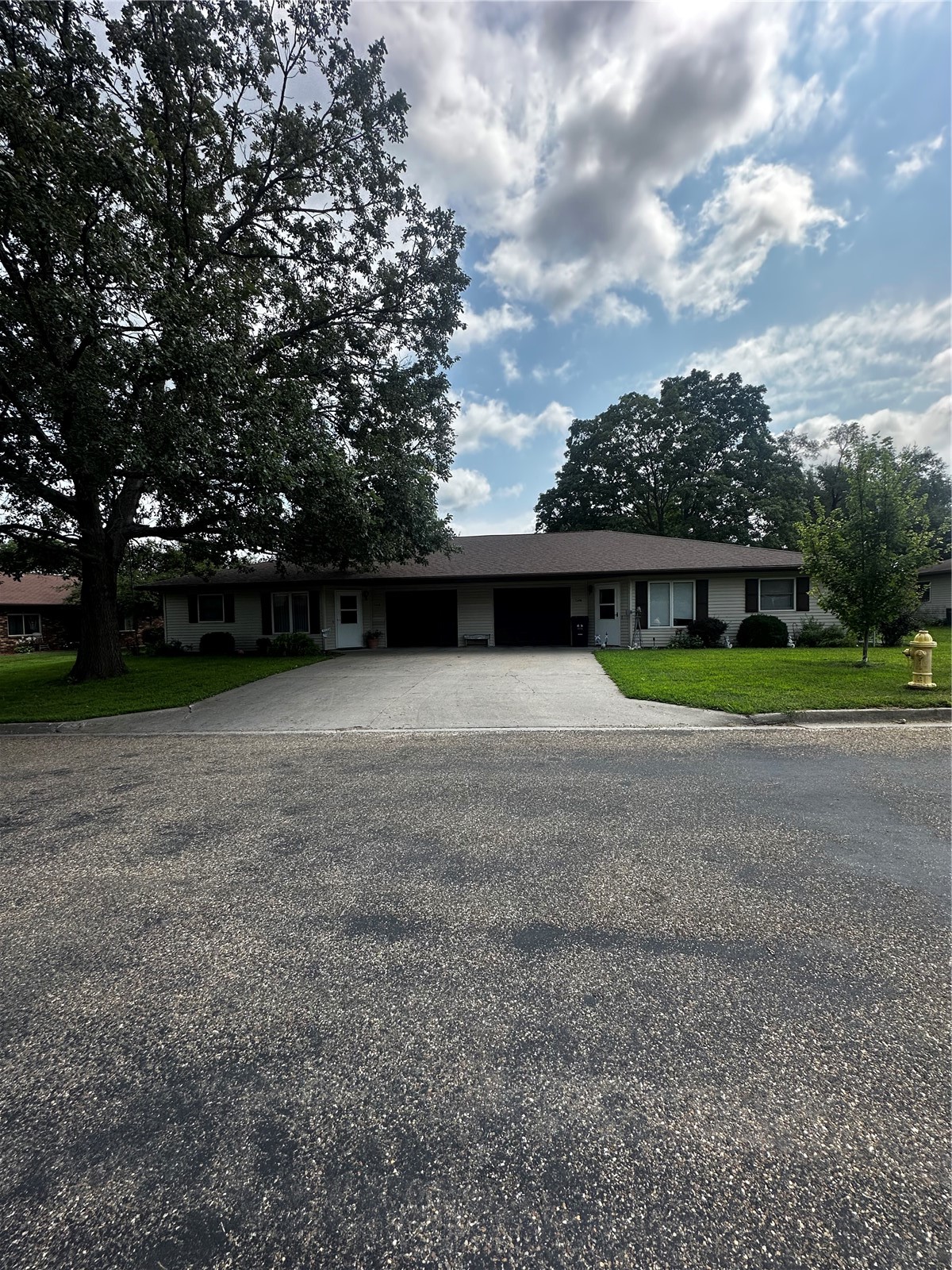 520/522 13th Street Wellman IA 52356