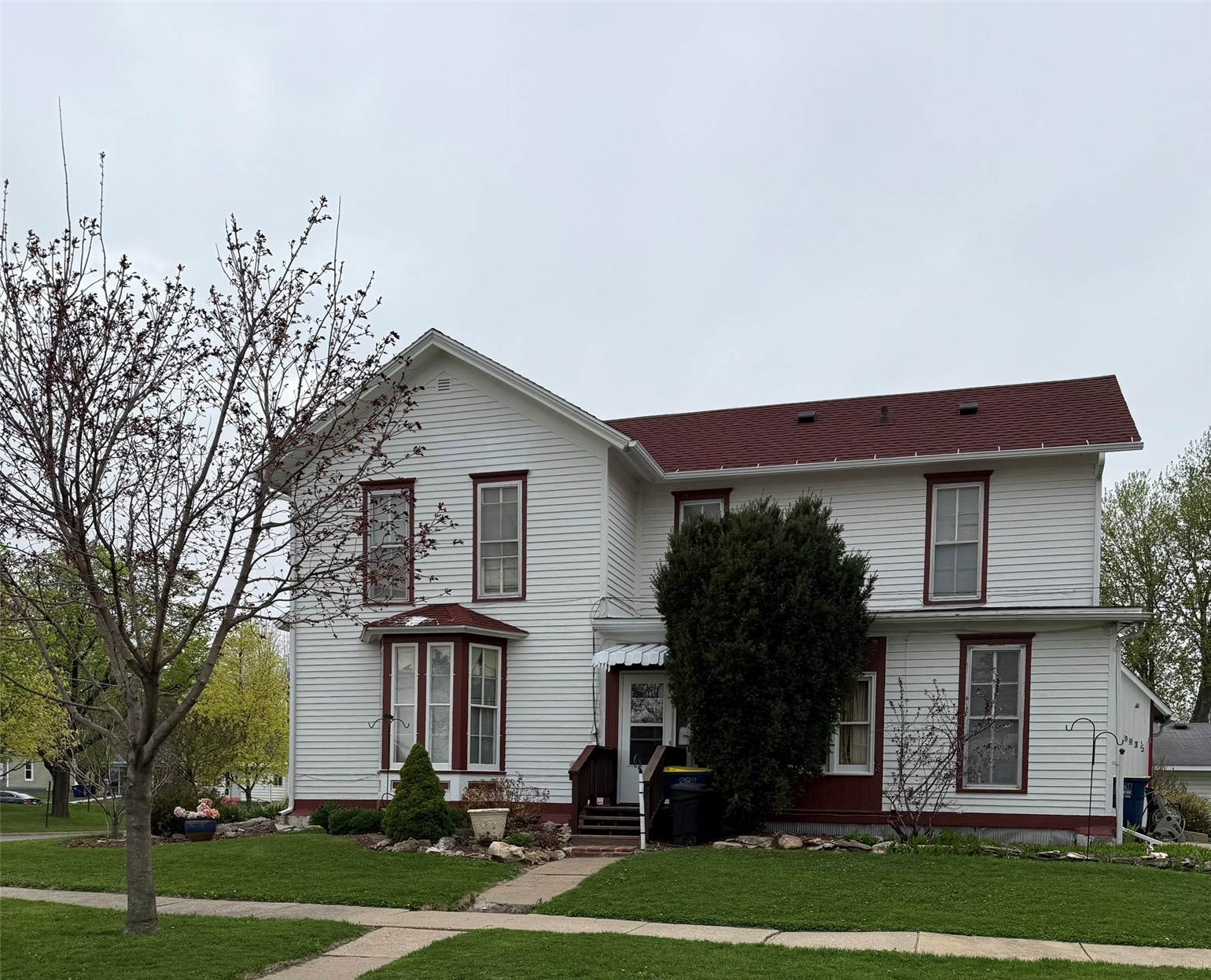 503 D Avenue Vinton IA 52349