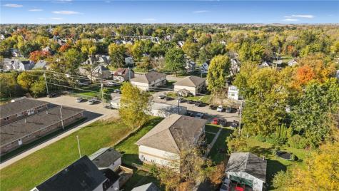 519-521 N 3rd Street Marshalltown IA 50158