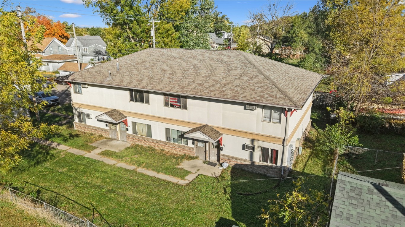 519-521 N 3rd Street Marshalltown IA 50158