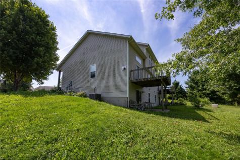 2018 Stratford Court Coralville IA 52241