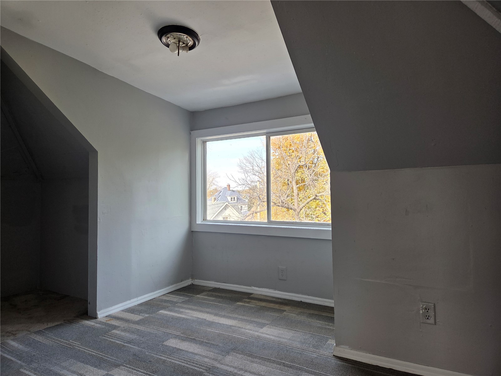 1320 1st Avenue NW Cedar Rapids IA 52405