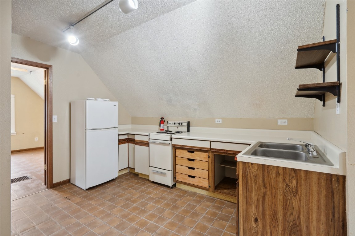 1601 K Avenue NE Cedar Rapids IA 52402