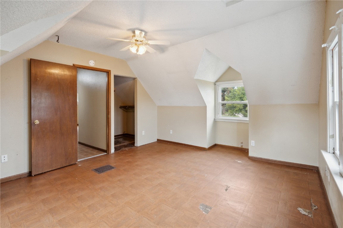 1601 K Avenue NE Cedar Rapids IA 52402