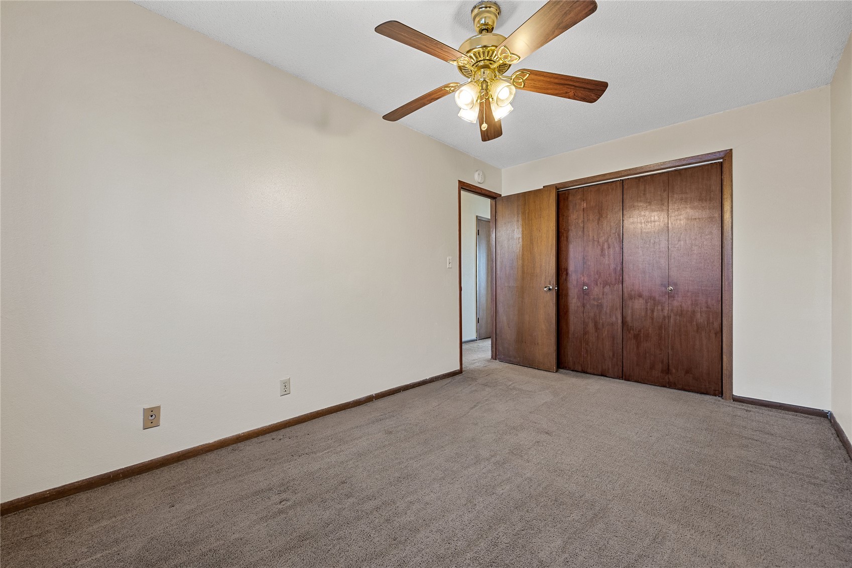 3212 Wilson Avenue SW Cedar Rapids IA 52404