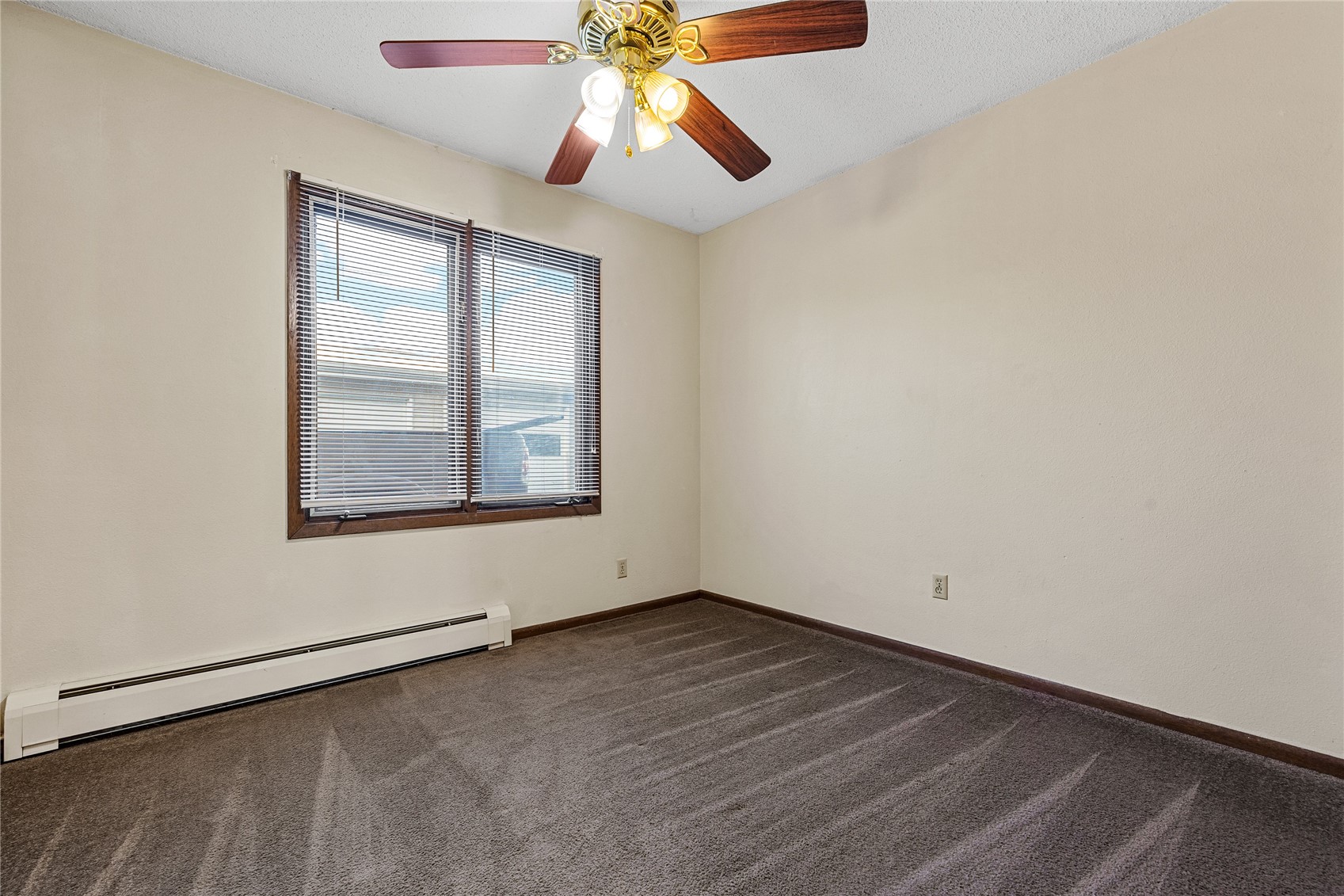 3212 Wilson Avenue SW Cedar Rapids IA 52404
