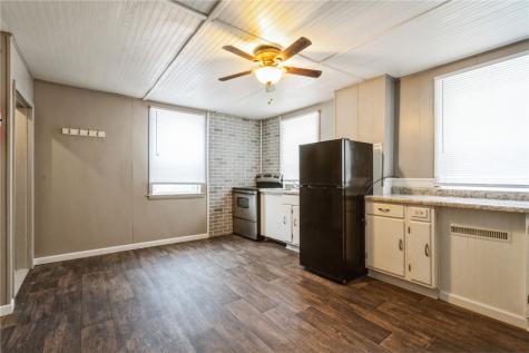 112 2nd Avenue NW Mt Vernon IA 52314
