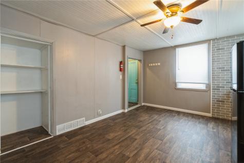 112 2nd Avenue NW Mt Vernon IA 52314