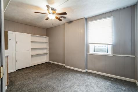 112 2nd Avenue NW Mt Vernon IA 52314