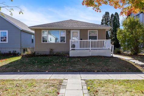 819 G Avenue NW Cedar Rapids IA 52405