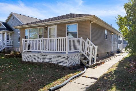 819 G Avenue NW Cedar Rapids IA 52405