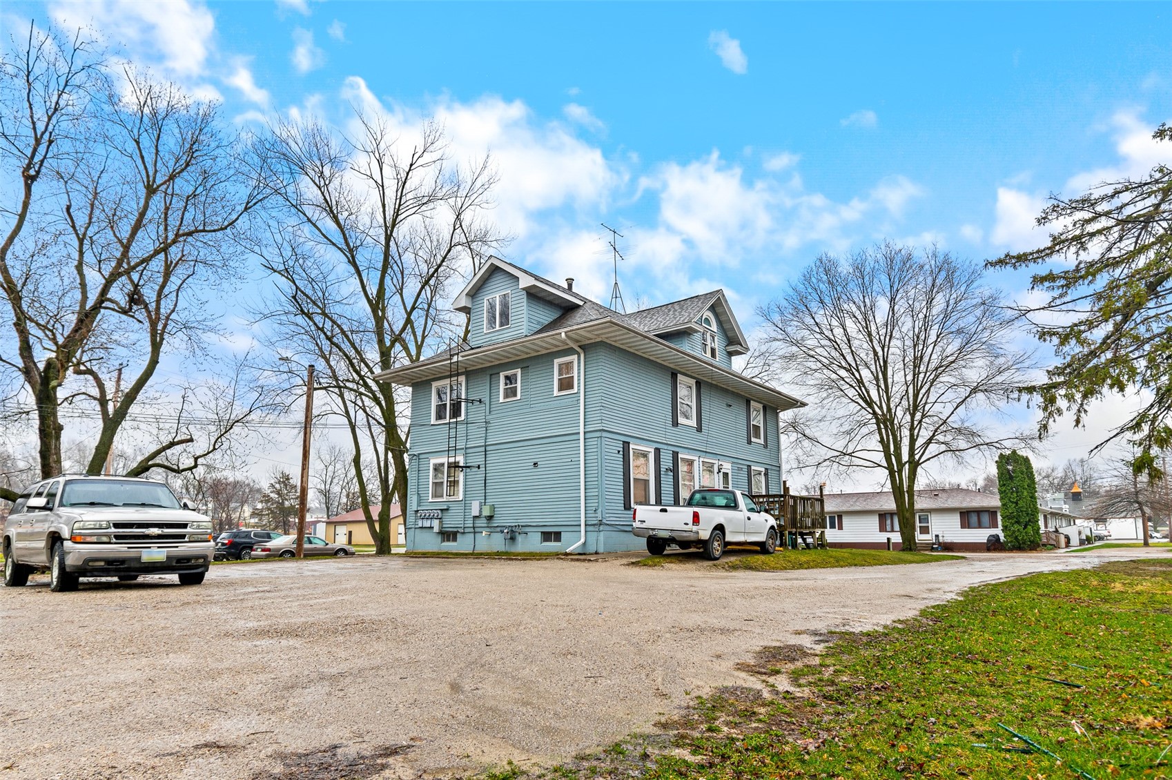 215 E Green Street West Branch IA 52358