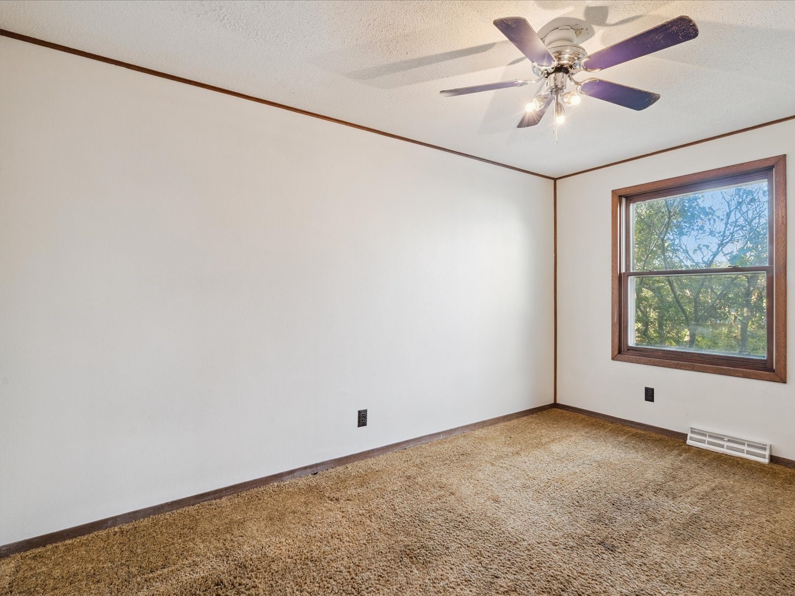 210 Kohl Street Martelle IA 52305