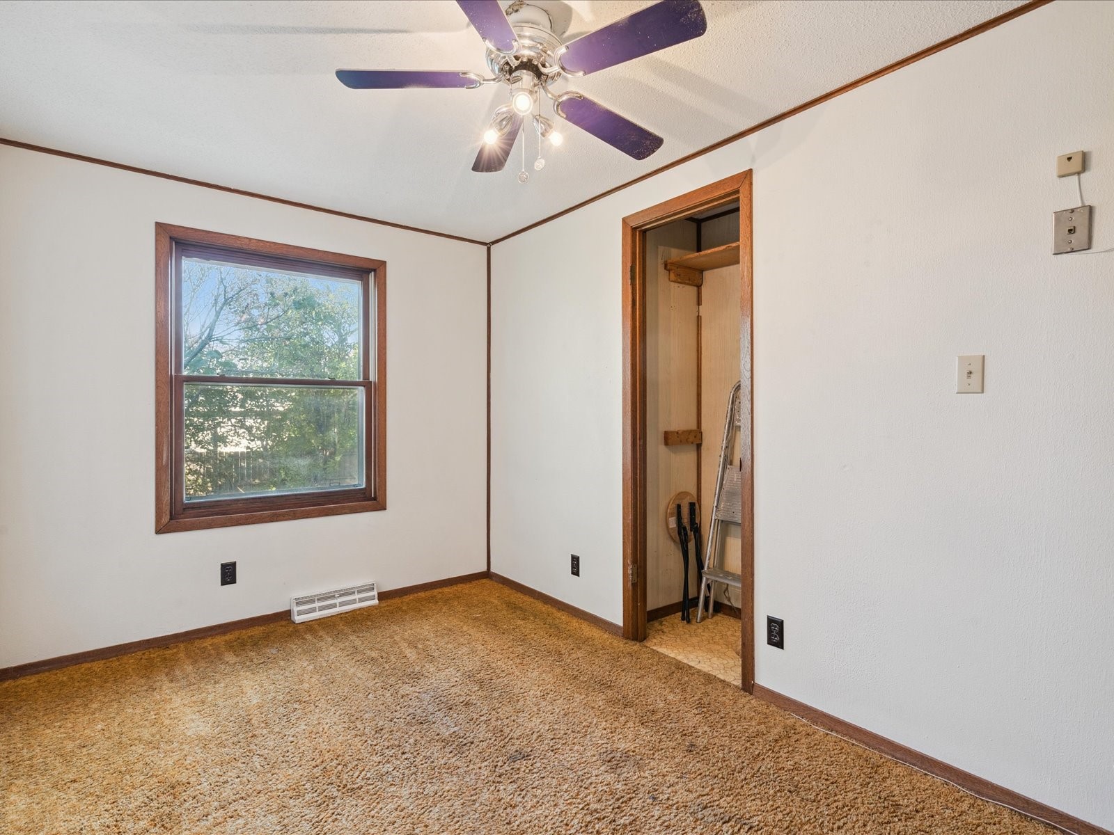 210 Kohl Street Martelle IA 52305