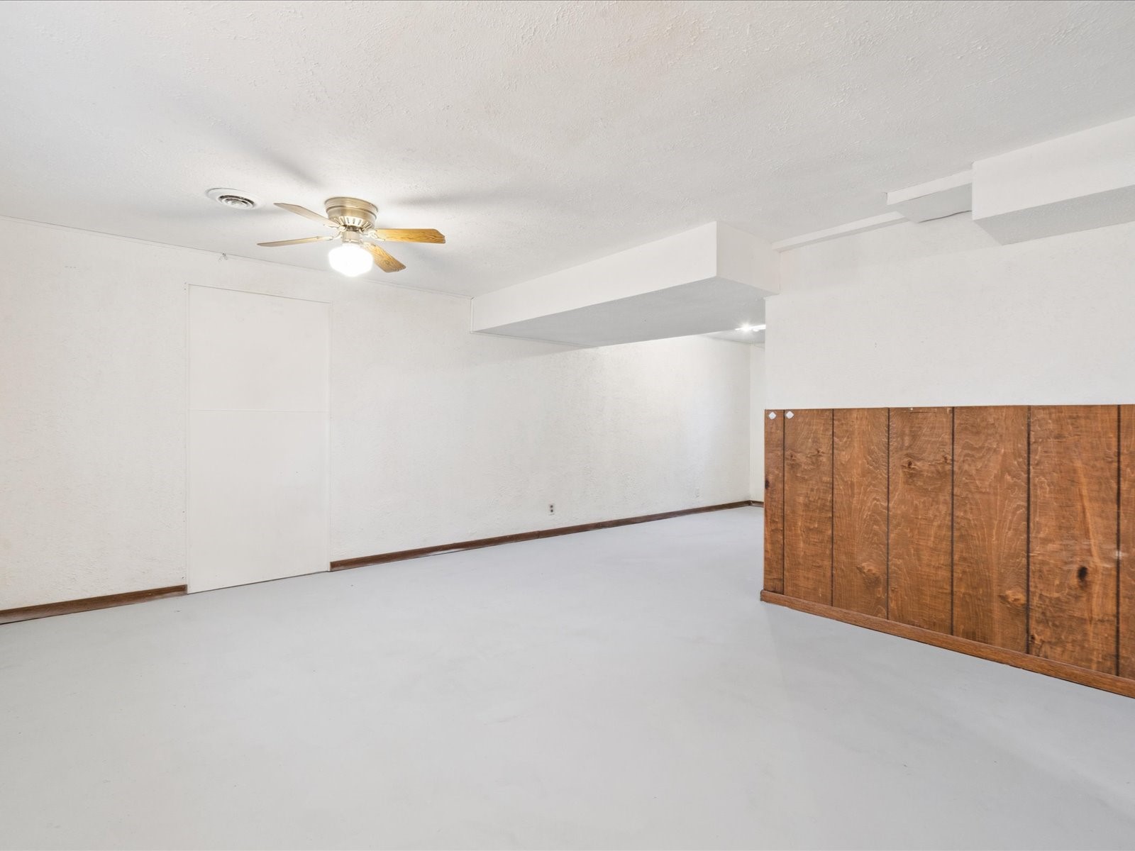 210 Kohl Street Martelle IA 52305