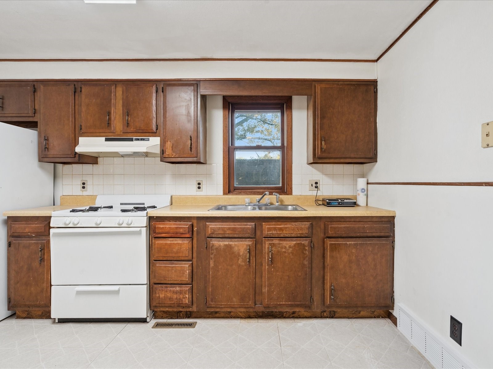 210 Kohl Street Martelle IA 52305