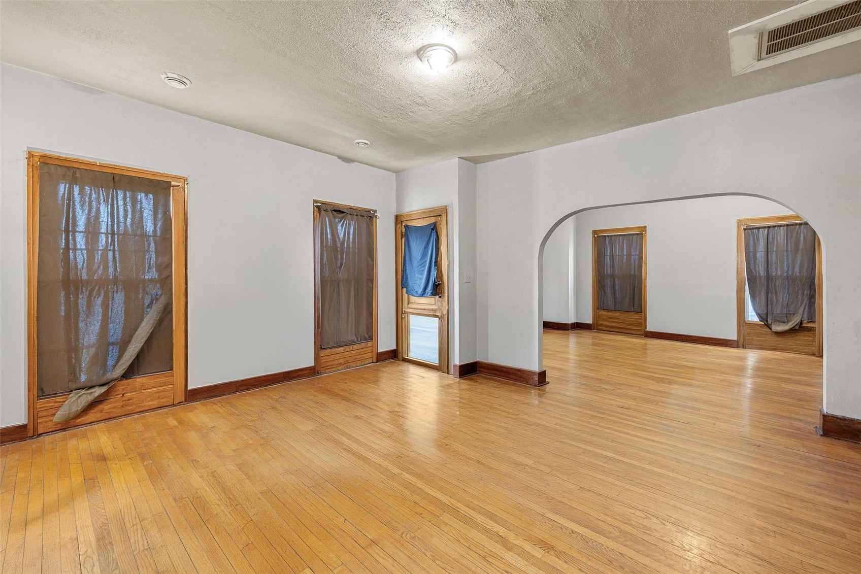 1990 8th Avenue Marion IA 52302