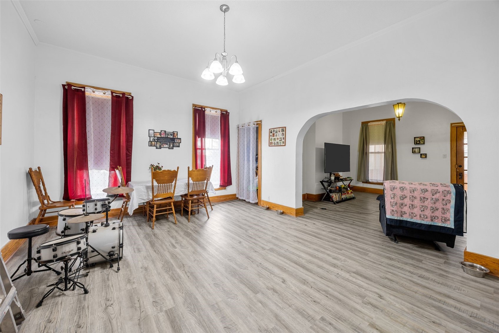 1990 8th Avenue Marion IA 52302