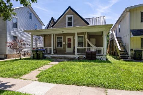 717/719 E Jefferson Street Iowa City IA 52246
