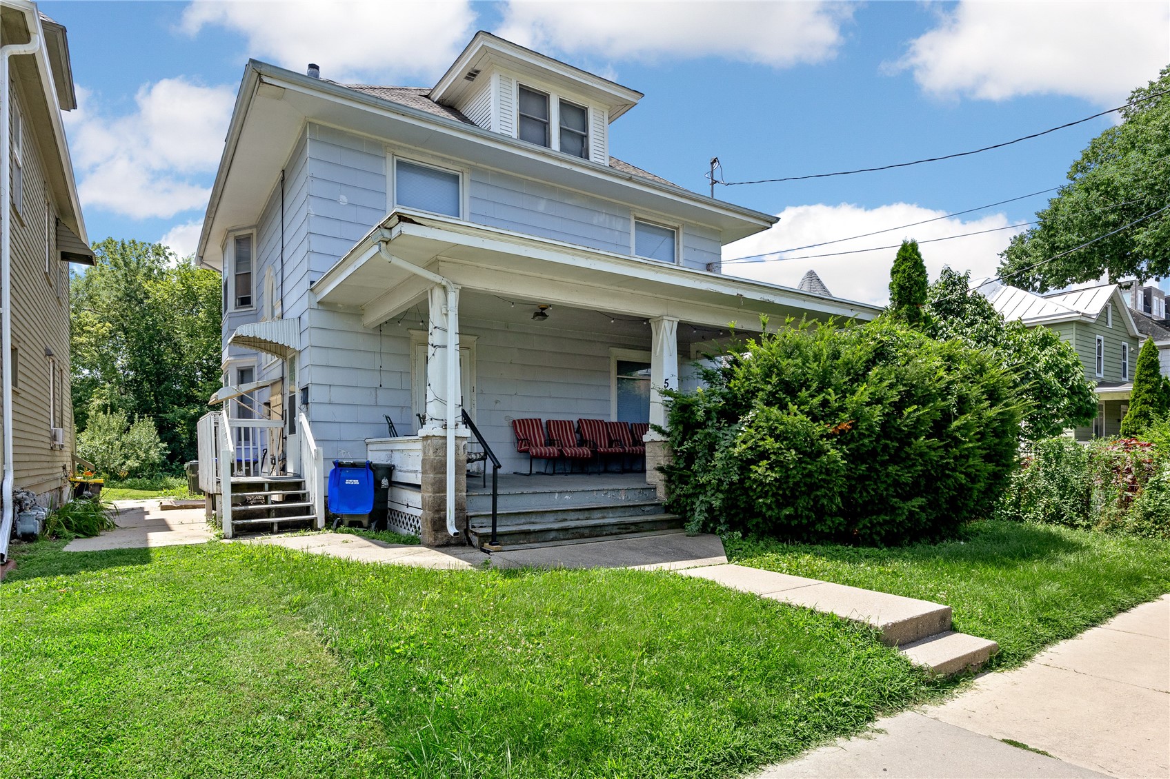 525 Iowa Avenue Iowa City IA 52240
