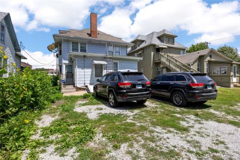 525 Iowa Avenue Iowa City IA 52240