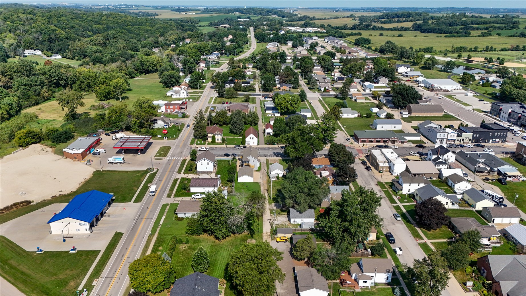 1550 Dows Street Ely IA 52227