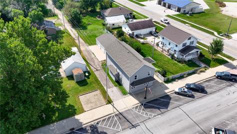 1550 Dows Street Ely IA 52227