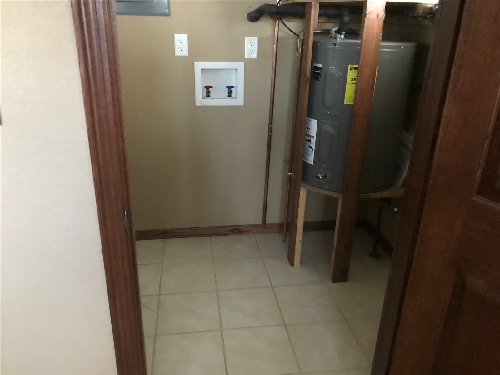 375 - 385 9th Avenue Marion IA 52302