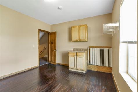110 16th Street NE Cedar Rapids IA 52402
