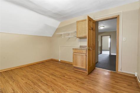 110 16th Street NE Cedar Rapids IA 52402