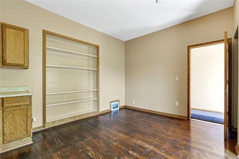 110 16th Street NE Cedar Rapids IA 52402
