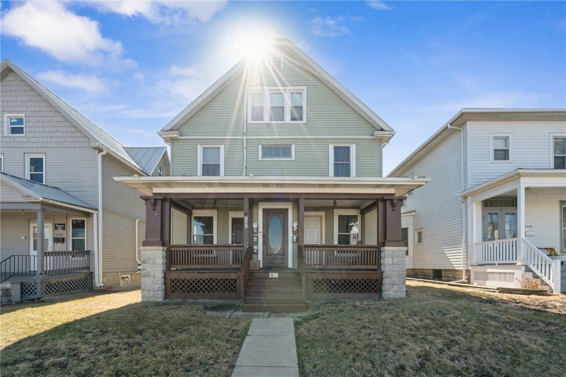 Cedar Rapids IA, 1249 3RD Avenue SE