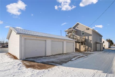 1550 Dows Street Ely IA 52227