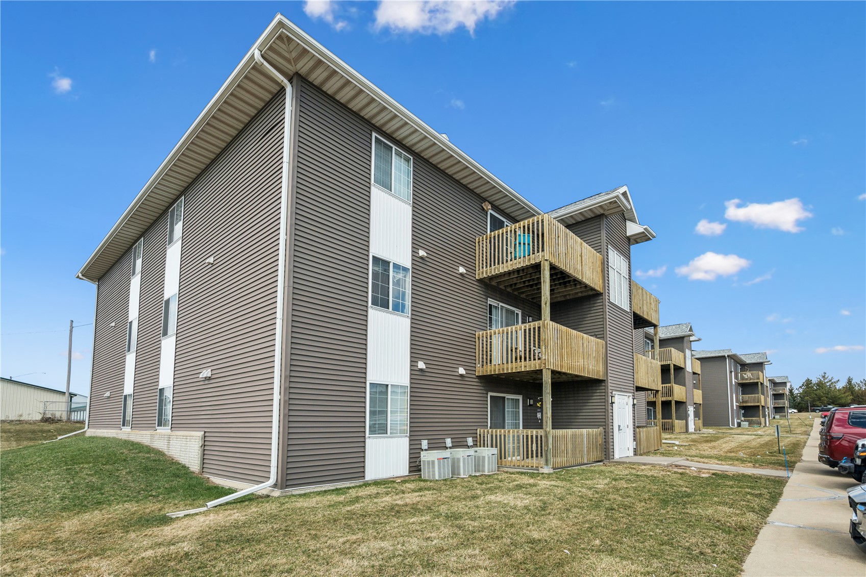 125 E Boyson Road Hiawatha IA 52233