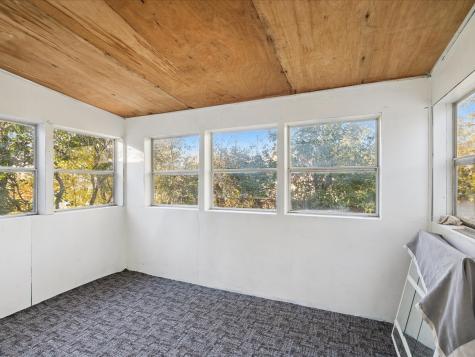 210 Kohl Street Martelle IA 52305