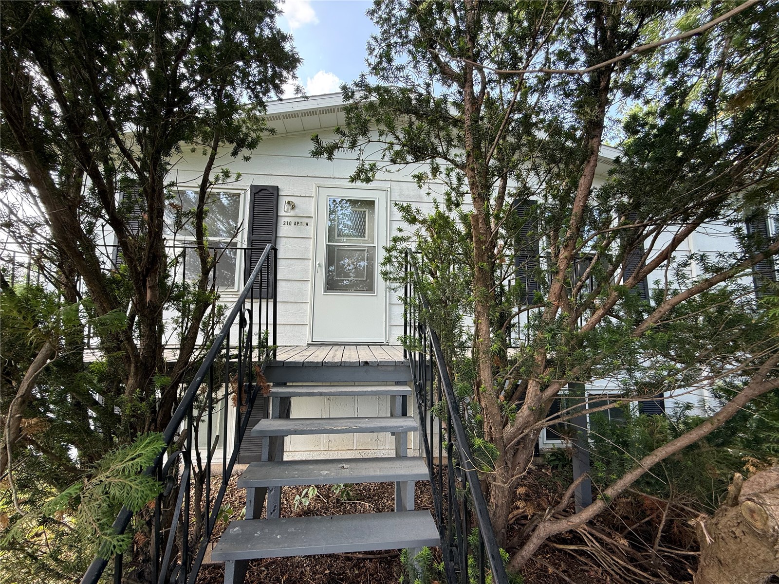 210 Kohl Street Martelle IA 52305